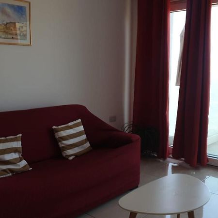 Flat 2 Blue Waves St. Paul's Bay Exterior foto